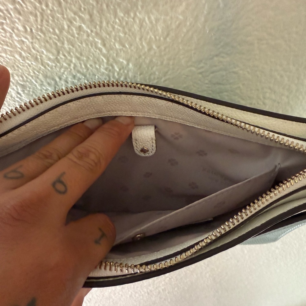 Kate Spade Mint Green and White Crossbody Bag - Picture 4 of 5